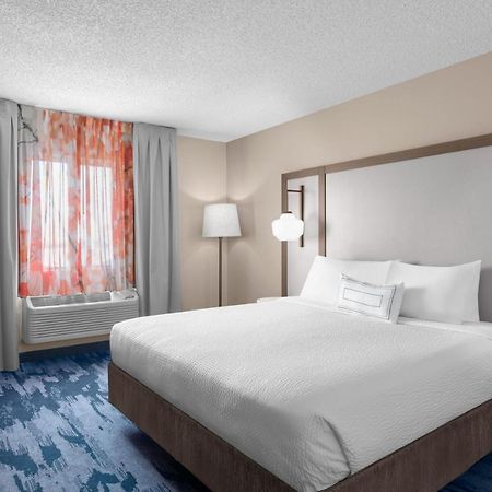 Fairfield Inn Кенневик Экстерьер фото
